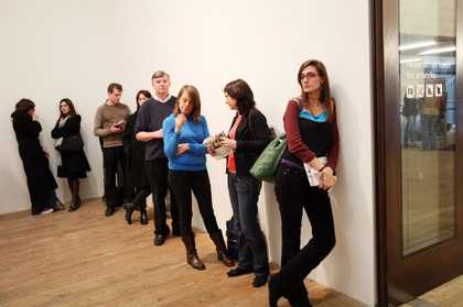 Roman Ondák, Good Feelings in Good Times 2007